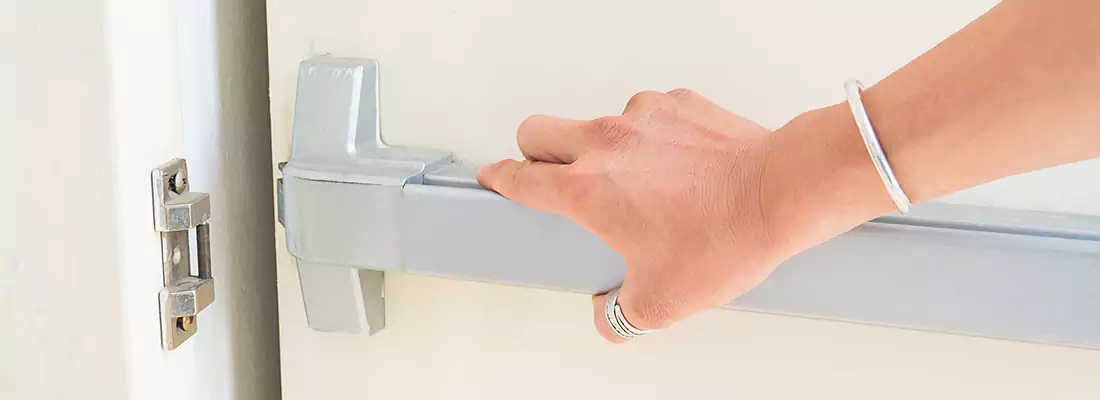 Fast and Affordable Door Panic Bar Installation in Collingwood, ON